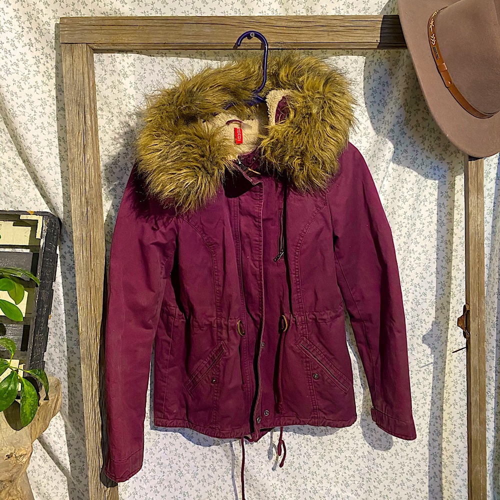 Burgundy and cream H&M Fur Coat, size 4 (small)